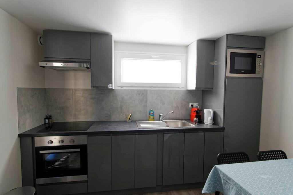 Mon Petit Coin Tranquille Apartment Coubron ภายนอก รูปภาพ