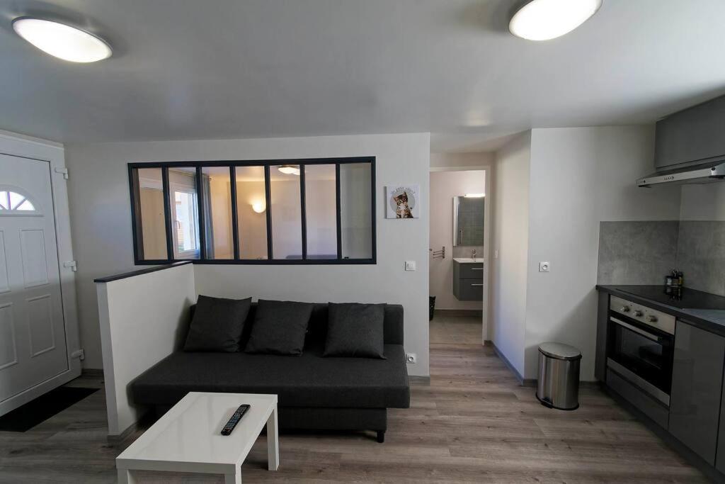 Mon Petit Coin Tranquille Apartment Coubron ภายนอก รูปภาพ